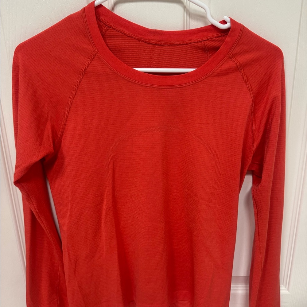 lululemon athletica Autumn Red Swiftly Tech 2.0 Race Length Long-Sleeve Top